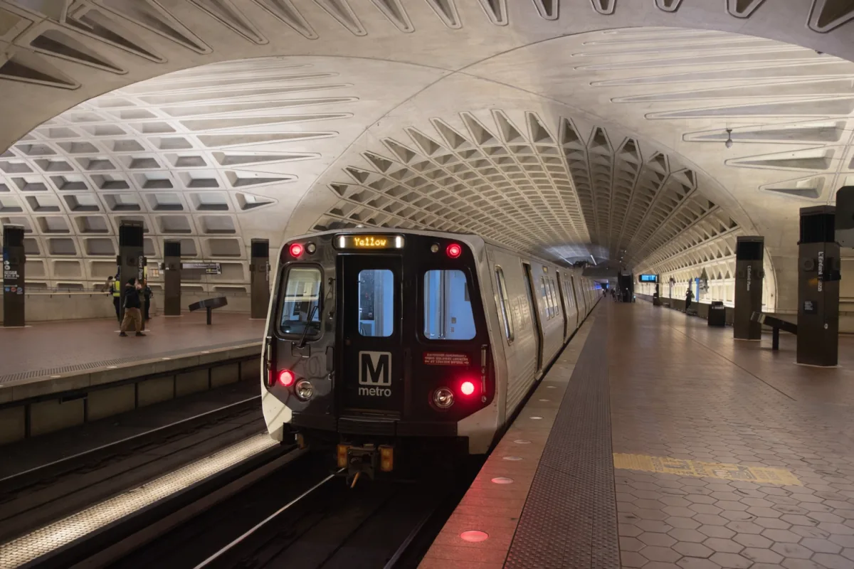 Washington Metro train at L'Enfant Plaza station